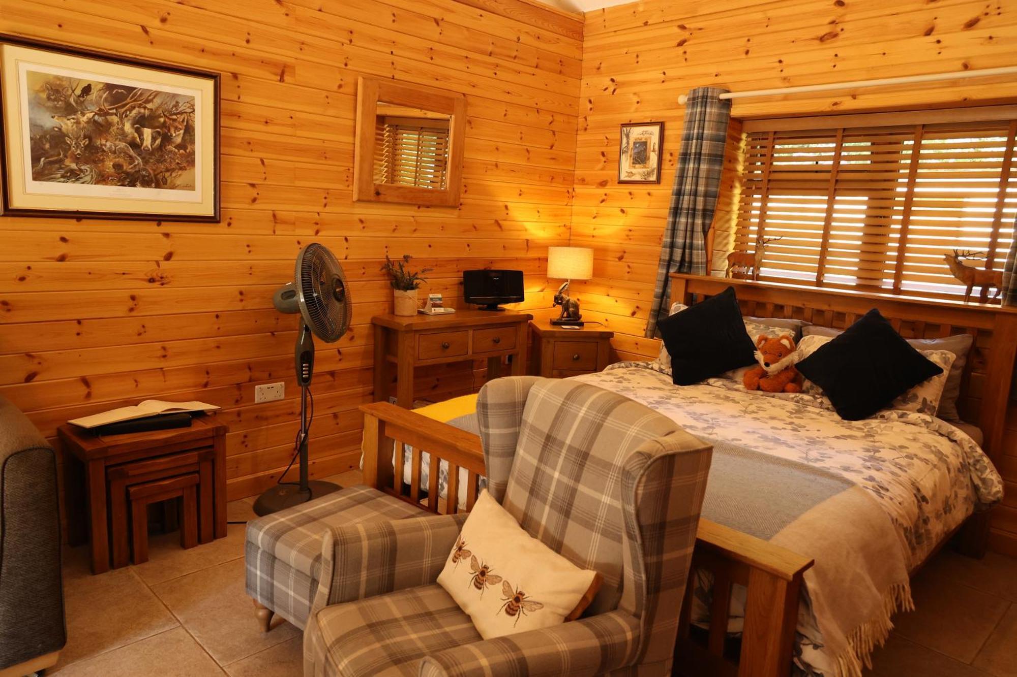 Badger'S Wood At Hoo Farm Villa Telford Exteriör bild